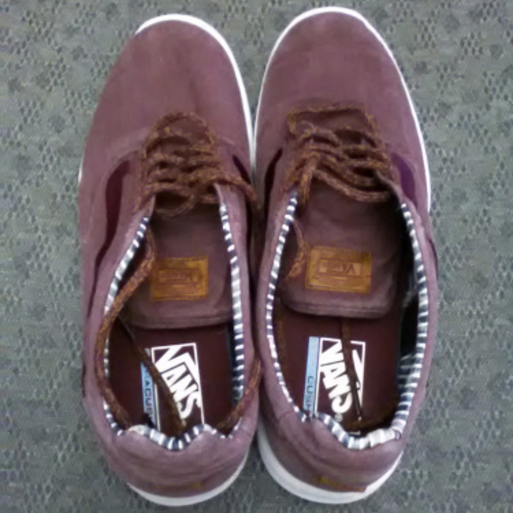 Vans Ultracush STYLE 112 PRO  Size 9 1/2 (USED)